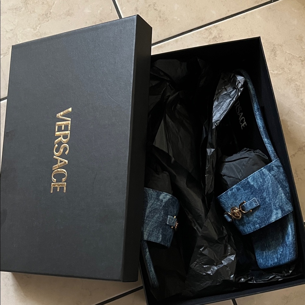 Versace Blue Denim sandals - Picture 4 of 5